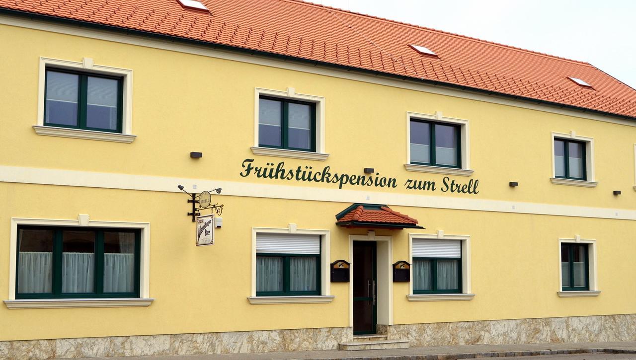 Pension Zum Strell Холабрун Екстериор снимка